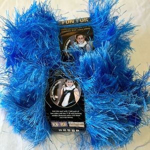 New Lion Brand Fun Fur Eyelash Yarn 2 Skeins